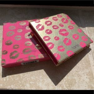Tarte eyeshadow pallete bundle